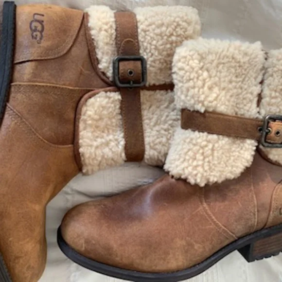 Ugg Boot - Picture 1 of 6